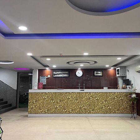 Hotel Belwood Suites - Near New Delhi Airport Exterior foto