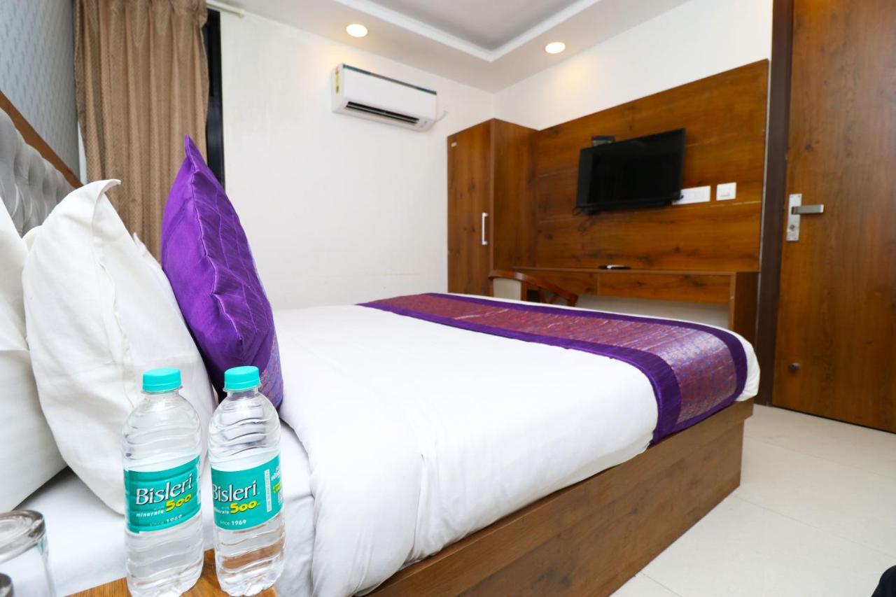 Hotel Belwood Suites - Near New Delhi Airport Exterior foto