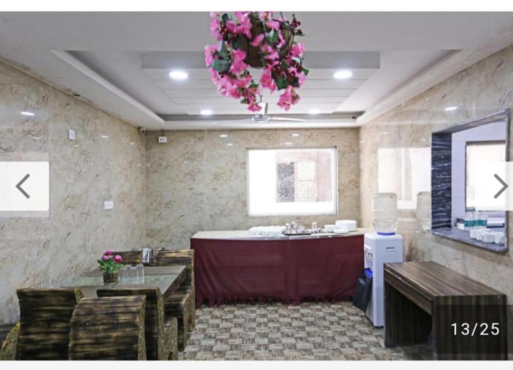 Hotel Belwood Suites - Near New Delhi Airport Exterior foto